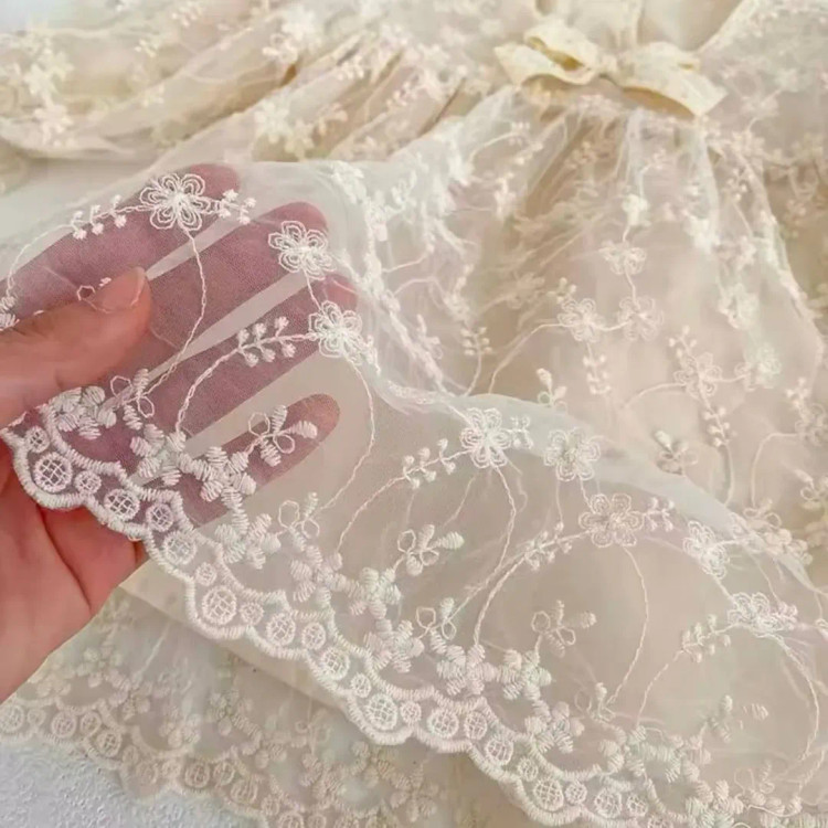 پیراهن گیپور دخترانه بچگانه سایز ۸۰ مناسب مجالس